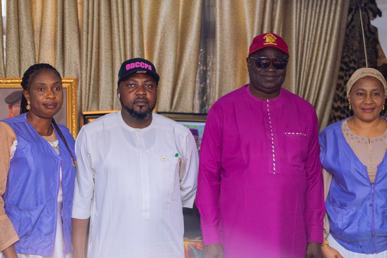 The Chairman of the Ondo State Competition and Consumer Protection Agency (ODCCPA) paid a  courtesy and familiarisation visit to the headquarters of the Ondo State Security Network Agency (AMOTEKUN). photo 4